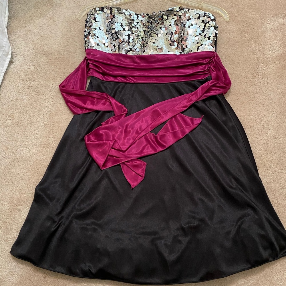 Speechless Sequin black dress